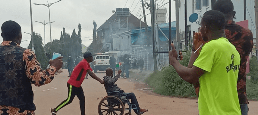 Commotion as Police Teargas, arrest Peter Obi's supporters in Ebonyi state (Video)